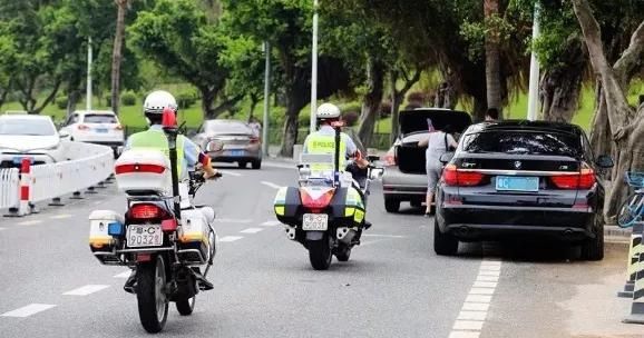 香洲交警|网友的一番留言,竟让珠海街头大量车辆突然消失!街坊纷纷拍手叫好!