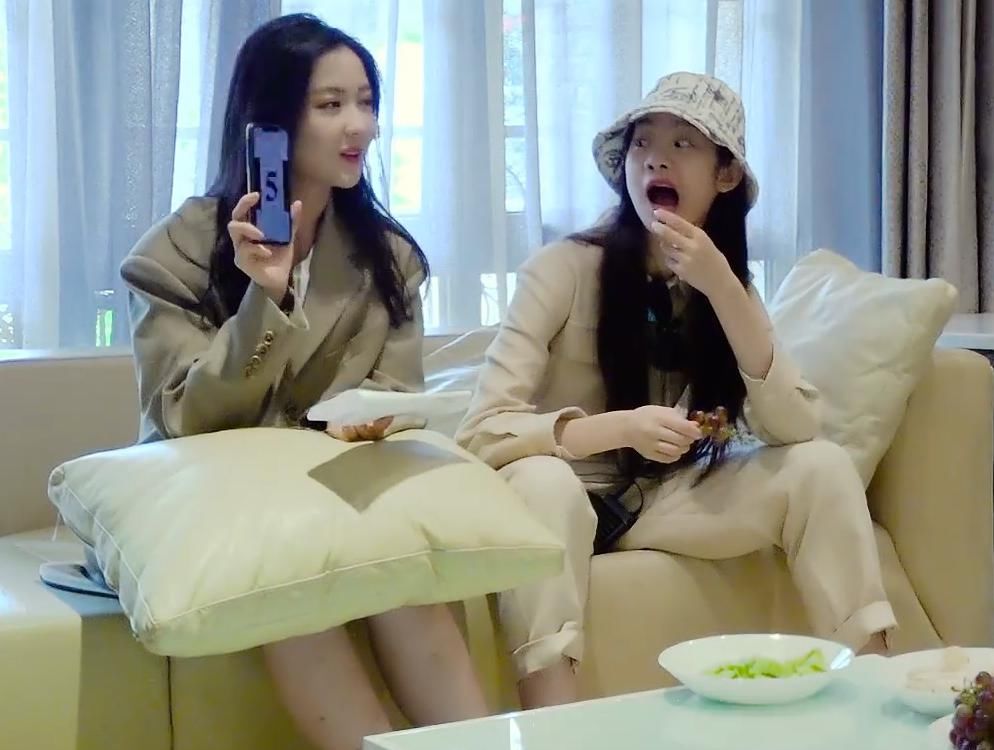  新家|硬糖少女住新家分工：王艺瑾“厨娘”上线，刘些宁管纪律，张艺凡厉害了