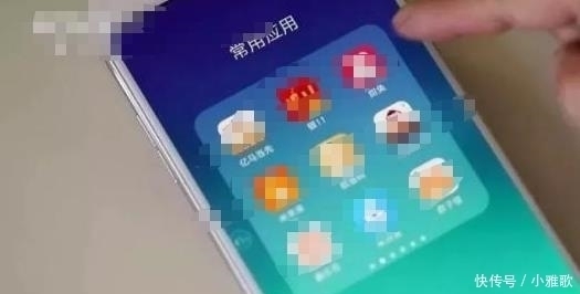  网贷|女子网贷２０００元，２０天后却要还１０万打开手机一瞧，民警吓了一跳……