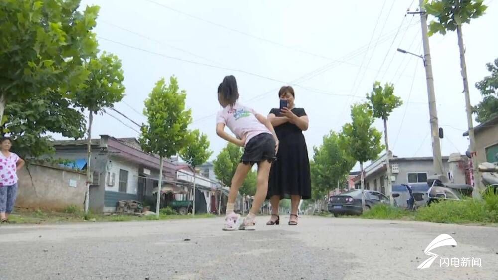 跳舞|好消息！泰安7岁跳舞女孩变形左脚能治