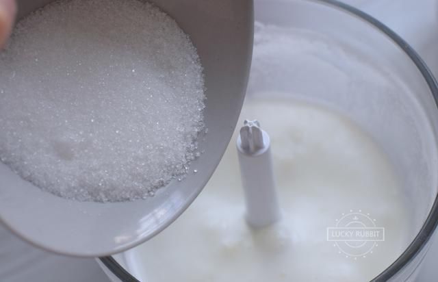 网红|这款网红糕点要试试,口感绵软,比传统蛋糕好吃,做法很简单