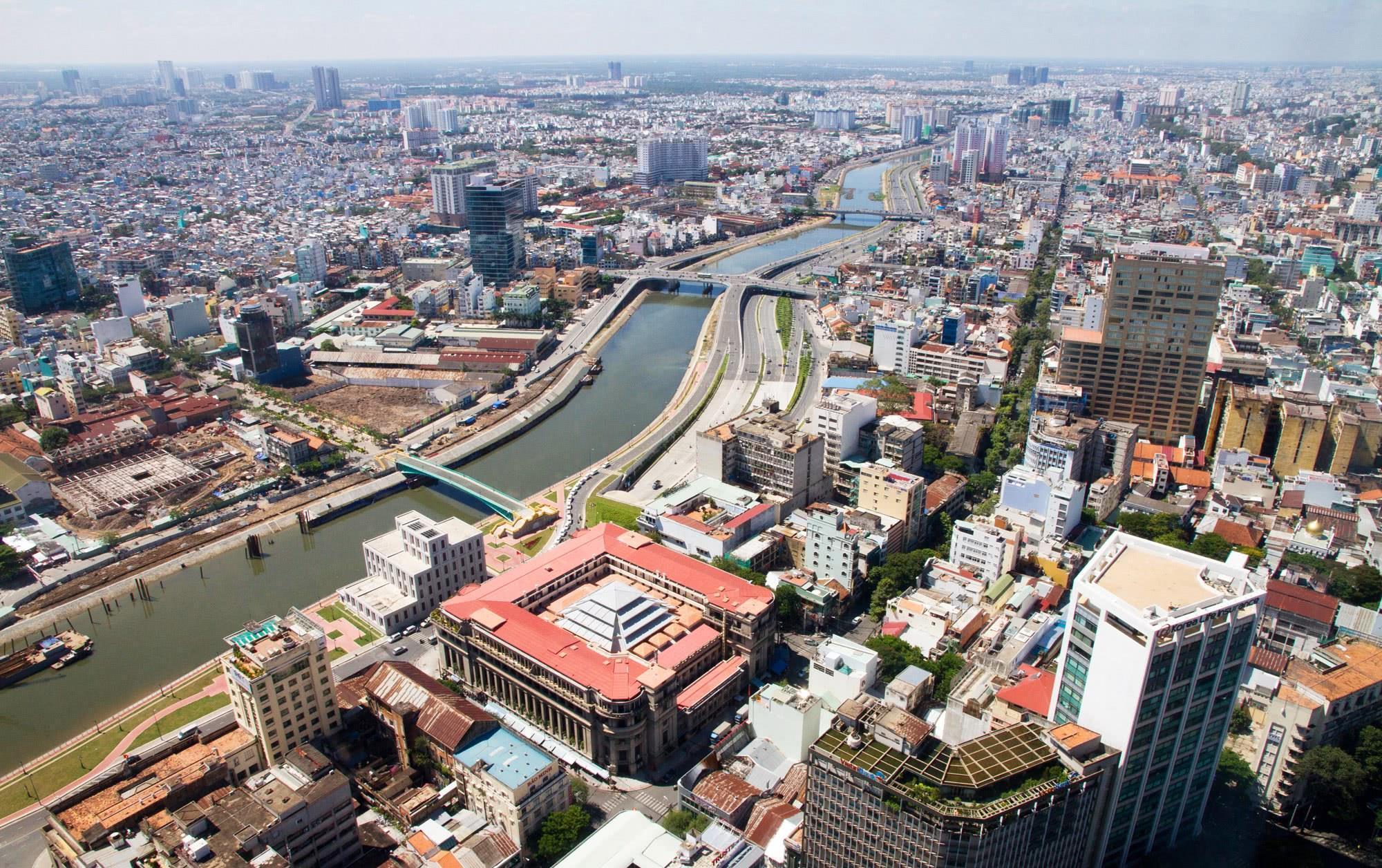  护照上盖|中国原藩属国：却占南海29个岛，如今因南海不愿在我国护照盖章