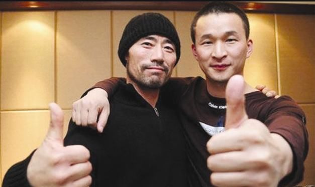  春天里|草根歌手旭日阳刚：一个再度翻红年入百万，一个回归田园种菜种田