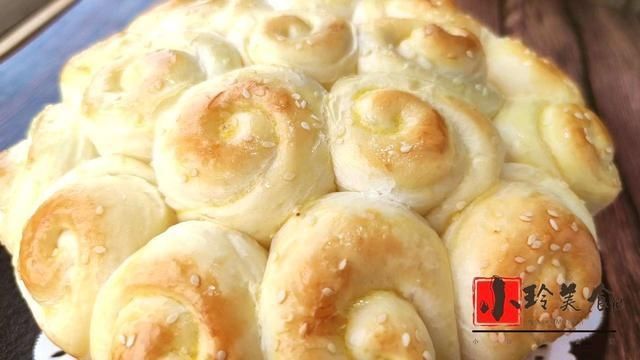  香甜|教你面包新做法，不用烤箱不用电饭煲，香甜柔软还拉丝，香极了