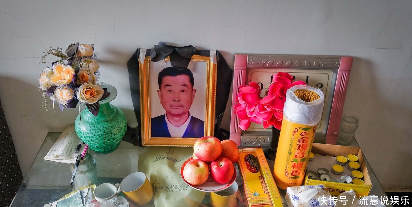 张奶奶|七旬奶奶独身一人住楼房，每天有三样宝贝陪伴，希望儿女回家看看