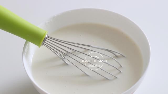  做道|天太热！用糯米粉给家人做道清凉小甜品，又糯又甜，老人孩子都爱