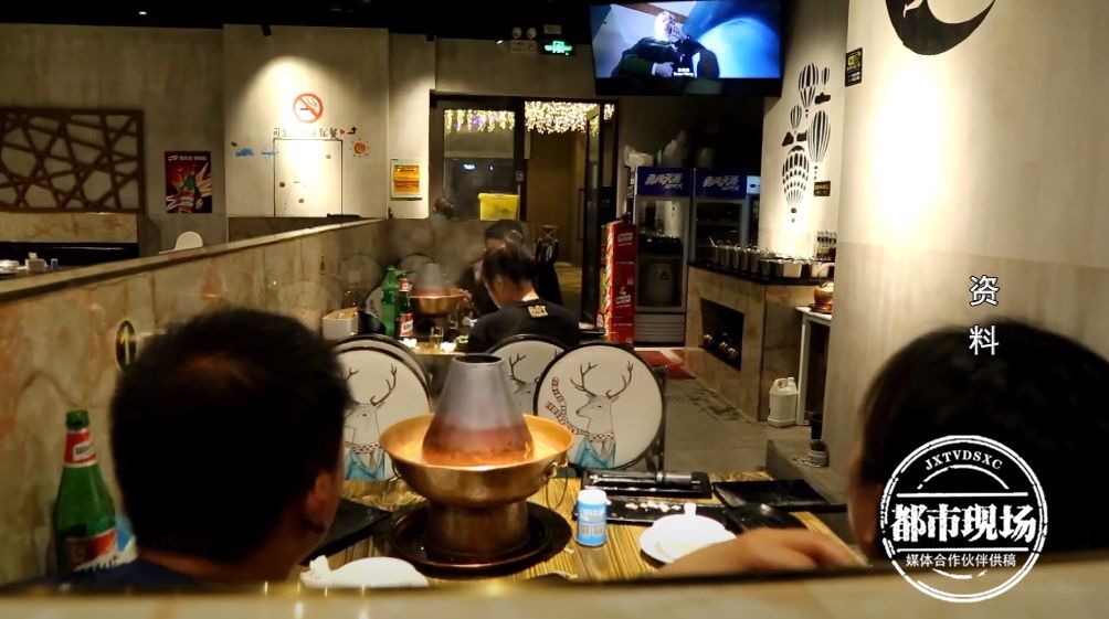 告诉|“不给钱就告诉你老公！”网友发裸照威胁，女子求助情夫后反转了
