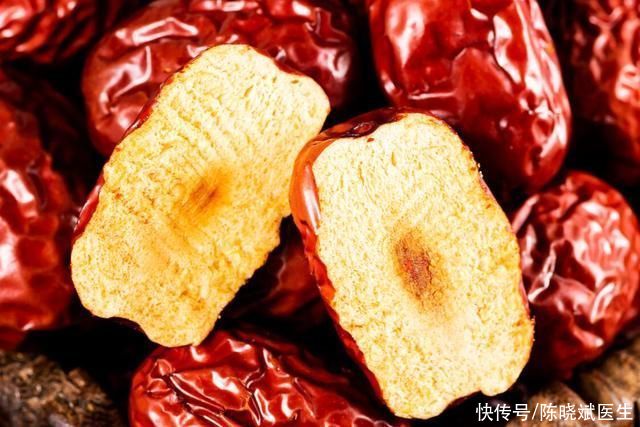 红枣红糖不补血真正的补血食物(红枣、红糖并不补血!这3种食物才是“补血高手”，别再花冤枉钱)