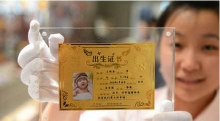  手印|刚出生的婴儿要留脚印？手印为什么不行？看完三个原因就明白了