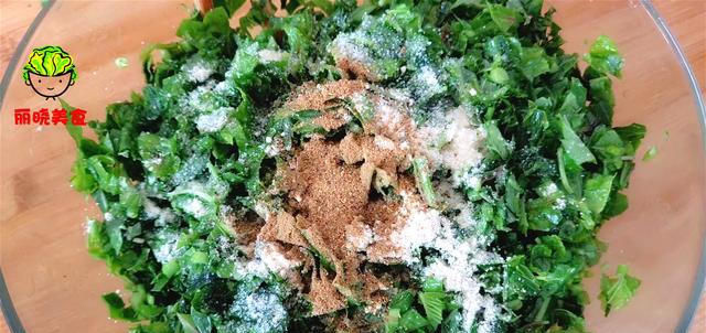  宝宝|几分钟就上桌的早餐饼，软中带脆解馋，营养全面，一家老小都爱吃