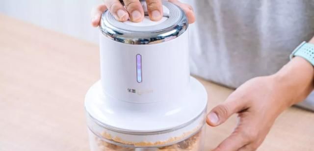  慕斯|这一块像奶酪的居然是慕斯! 最适合夏日的甜品, 烘焙新手就能做!