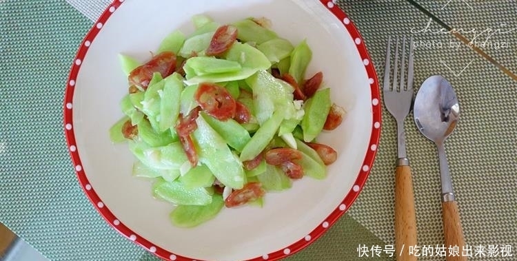  腊肠|三伏天，遇到这菜我从不还价，碰运气才能买到，脆嫩爽口特营养