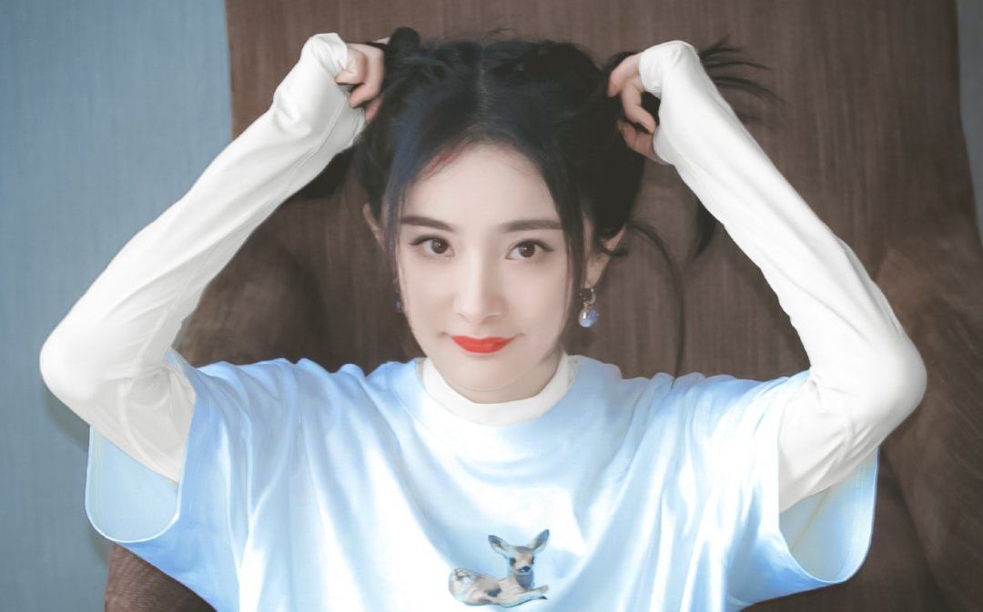  却是|密室大逃脱：何炅将加盟，邓伦郭麒麟当众脱袜子却是为解题？