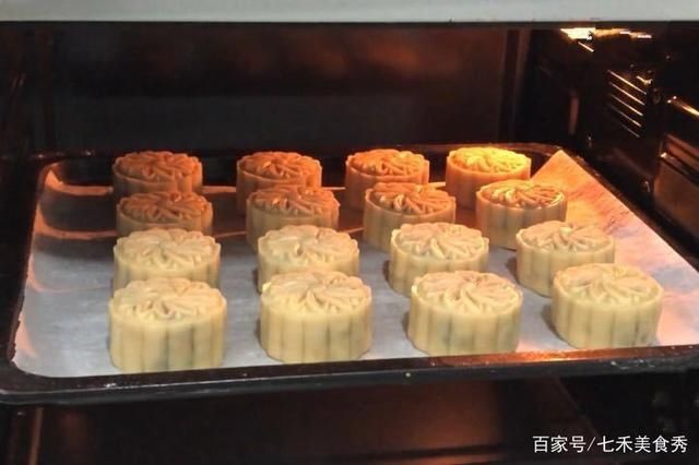 做法|临近中秋,五仁月饼的做法和步骤都在这里,好吃不腻,越嚼越香