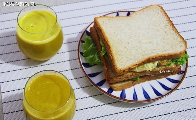 食材|俩儿子的中西混搭早餐，食材8种，简单好上手，有营养强壮身体