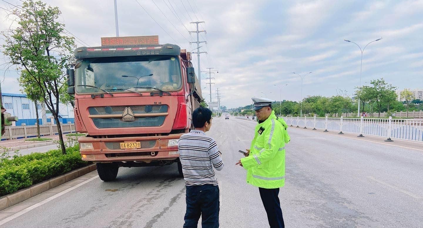 工作|南宁交警深入开展农村道路交通事故预防工作“筑牢“幸福乡村”