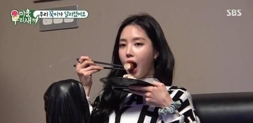  国家|把金钟国家当自己家的女爱豆