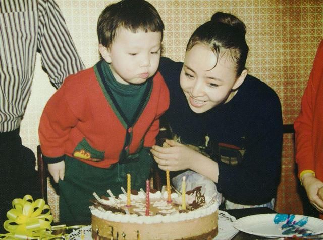 垃圾|老艺术家宋丹丹节俭啃变质水果,坐拥千万豪宅却执着吃厨余垃圾