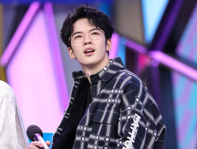  三分之一|仝卓工作室公开放狠话：仝卓要是劣迹艺人，娱乐圈将消失三分之一