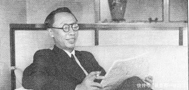  溥仪|溥仪的学历究竟有多高看看他的几位老师，就连博士生都自叹不如！