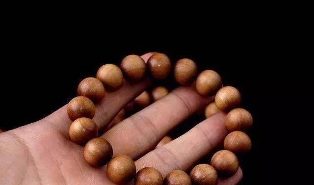  手串|好汉必备的六款香味文玩手串