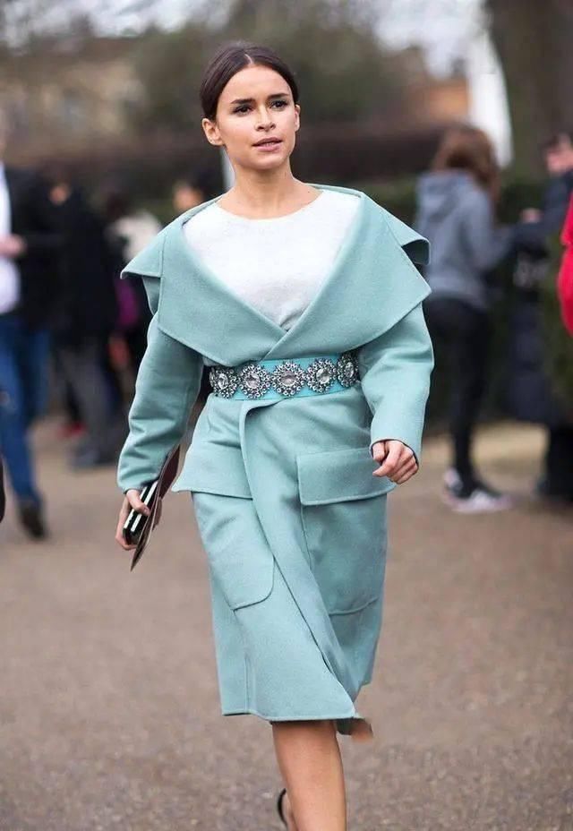 腰带|看到没，真正懂穿搭的女人，都离不开“腰带”这款单品