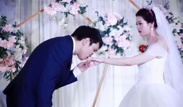 结婚|结婚时那些不要彩礼的姑娘,后来都过得怎么样了?