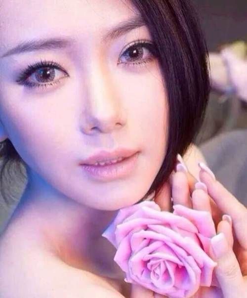  眼中|迷人计丨“美瞳本体”华晨宇，眼中有星空！