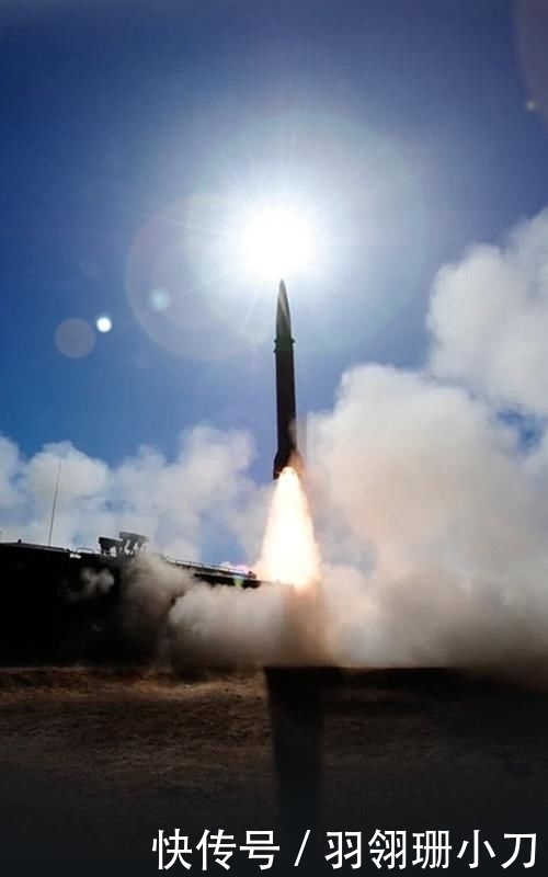  快递|【军视界】“东风快递”送来火箭军的超级大片，请查收！