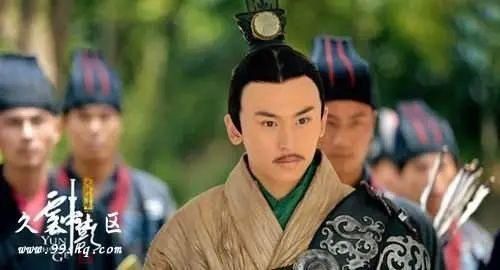 成功|刘邦成功称帝,刘氏诸侯王造反成风,英明神武汉武帝生俩糊涂儿子