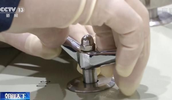 铷钟|北斗心脏精度每三百万年差1秒 背后有哪些不为人知的故事?