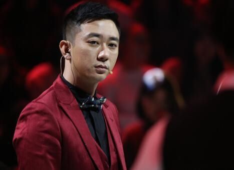  大会|《脱口秀大会第三季》，你看不看