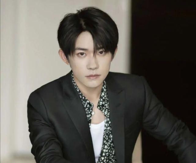  懂得|不看演技选心头好，郭敬明跑错场了？李诚儒：要懂得尊重人