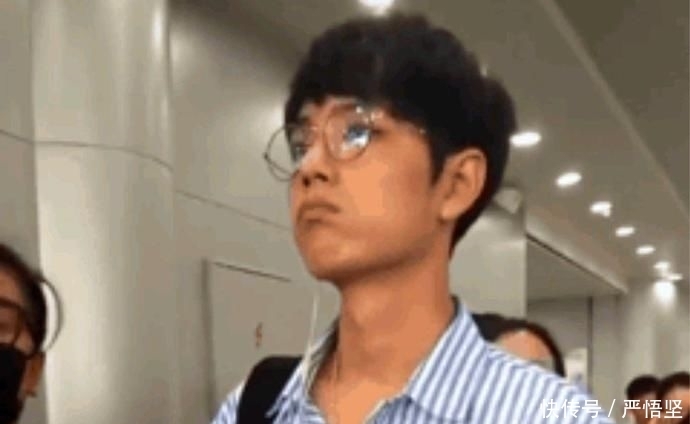 照曝光|肖战早年素人照曝光:整容实锤?