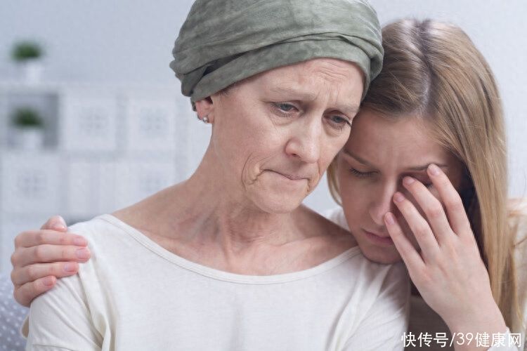 为何建议癌症患者不要做化疗(一化疗人就没了？医生劝告：4种癌症病人无需化疗，或起到反效果)