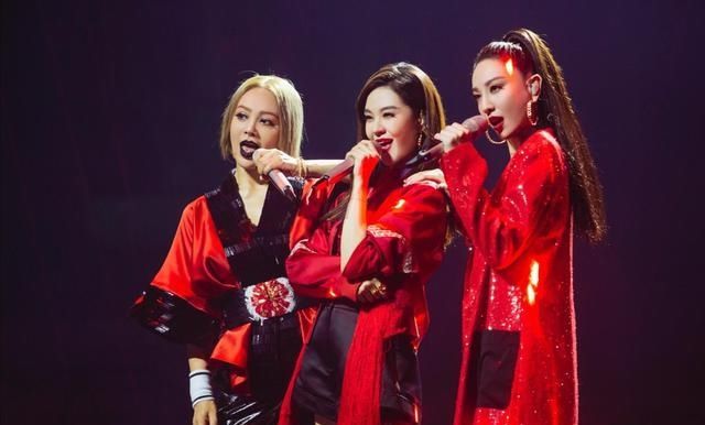  期待|《乘风破浪的姐姐》第三次公演分组和歌曲，每一组都很让人期待