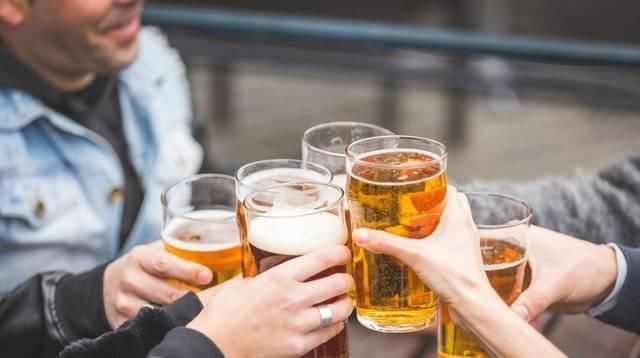 红酒|白酒、啤酒、红酒,哪一种酒最伤肝医生说了大实话,涨知识了