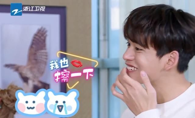 化妆师|为何Baby只在跑男“口红粘牙”,其他节目却不会?化妆师道出原因