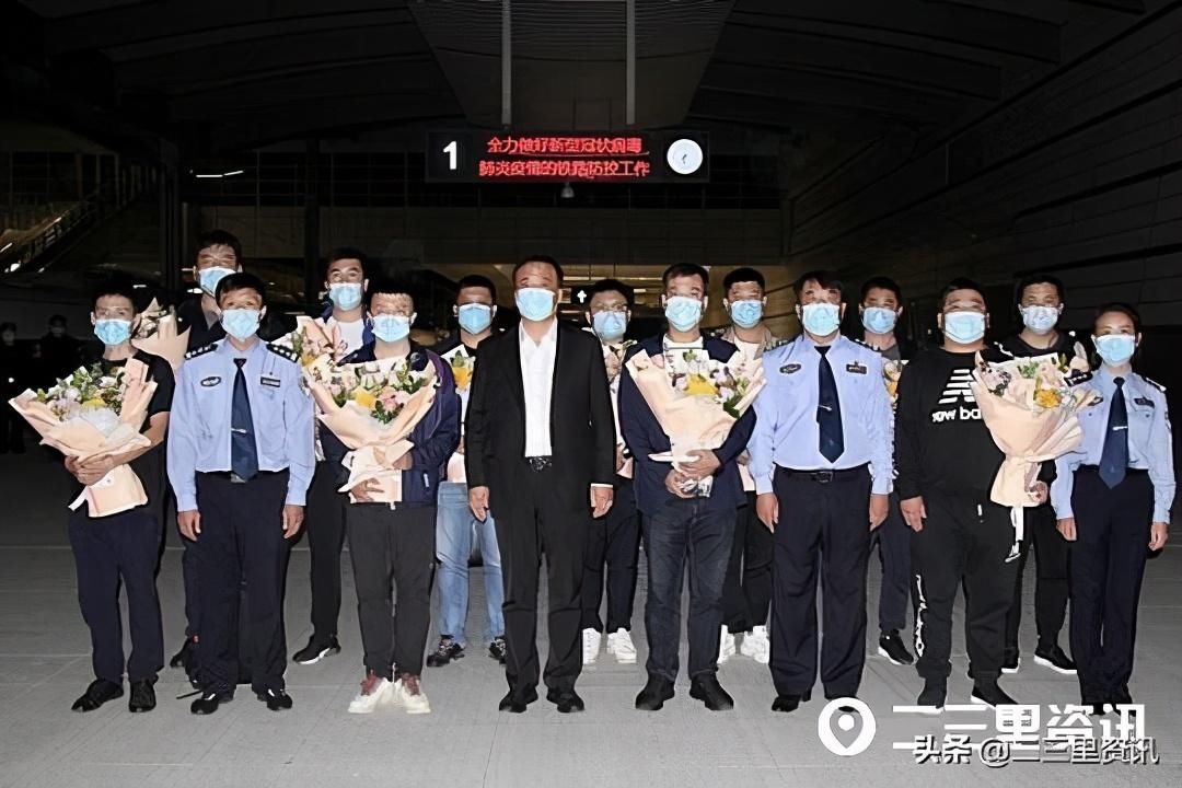 节日|灯塔女子网上跟随“高富帅”投资60多万血本无归，13名“男友”节日前夕被捕