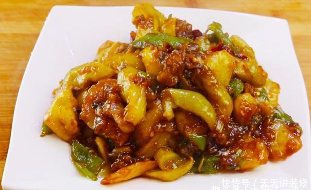 好吃|茄子搭配土豆原来这么好吃,我家一周做6次,刚上桌就被抢光了