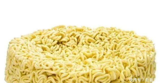 酸菜|看看谁才是泡面之王泡面销量排行，老坛酸菜竟然遗憾落榜