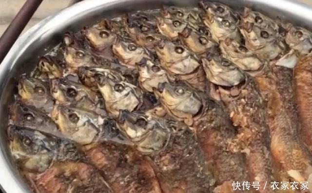 大妈|快要“消失”的小吃，大妈一斤卖15元，吃货现如今已不多见了