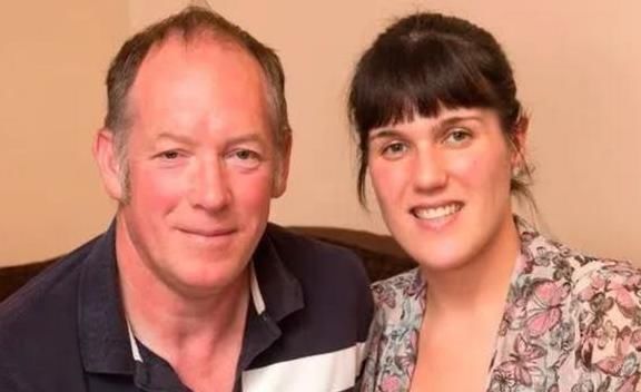  家长|女子嫁给比自己大12岁大叔，10年生下8胎，网友：太疯狂了