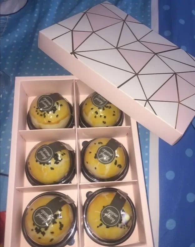  醒发|不用揉出膜不用醒发，教你做酥到掉渣的网络红人蛋黄酥中式点心