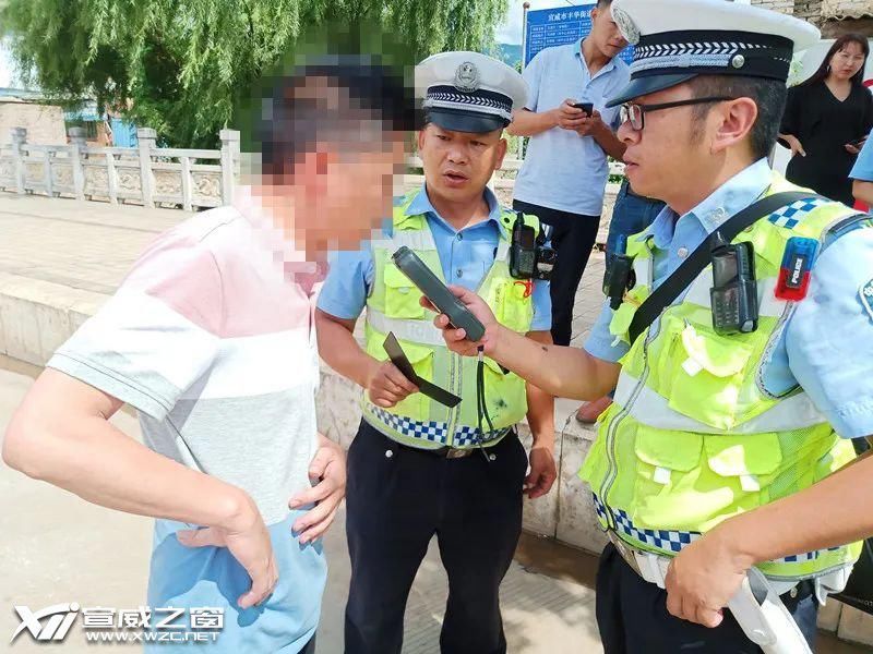  发生|宣威中考首日 考场外发生了这几幕