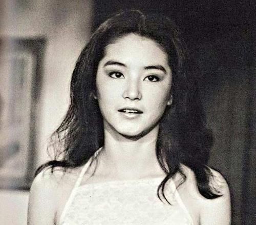  琼瑶阿姨|“最丑”琼瑶女郎，逼婚不成未婚夫另娶她人，如今52岁音讯全无？