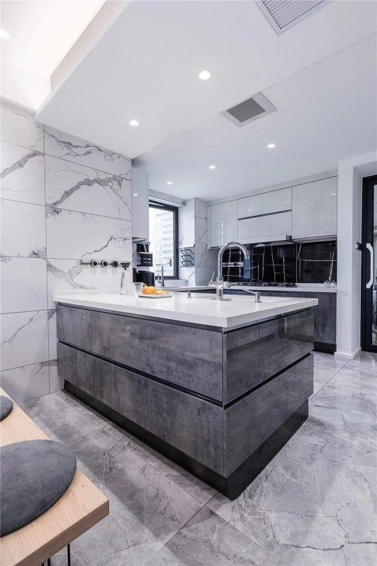  设计|花15万改造180平四居室旧房，现代风格太漂亮，邻居以为走错门了