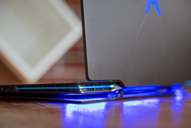 比肩|轻薄游戏本的超级黑马,荣耀猎人游戏本能否比肩传统大厂?