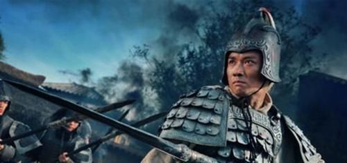 师傅|三国中其实有2人可击败吕布，一位是赵云师傅，另一位更厉害