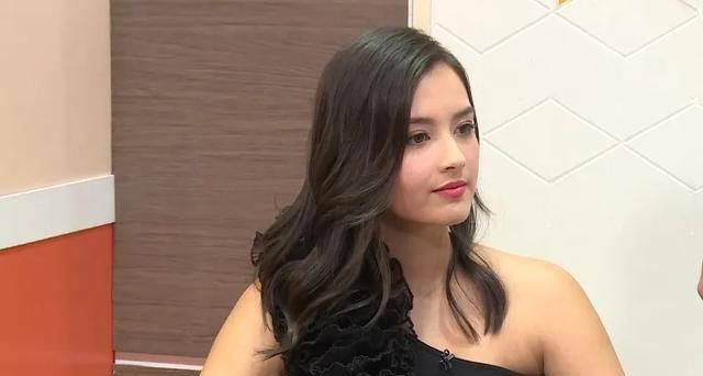  终于|港姐评委终于不眼瞎了